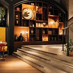 Hotel Ruby Hanna