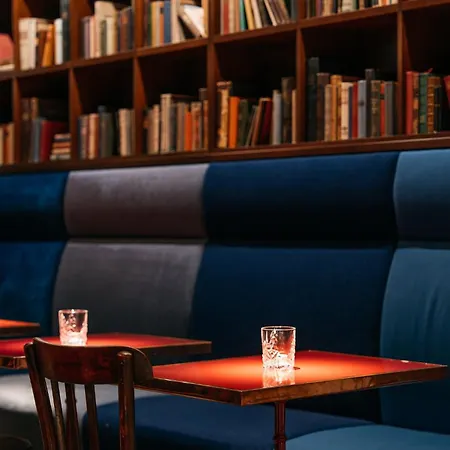 Ruby Hanna Hotel