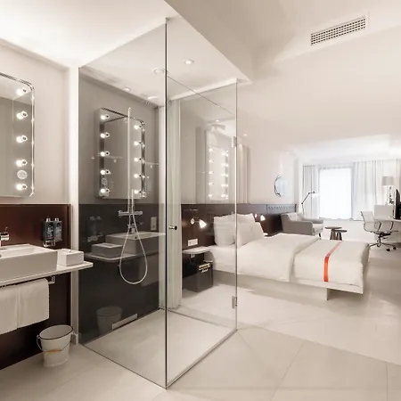 Ruby Hanna Hotel 4*