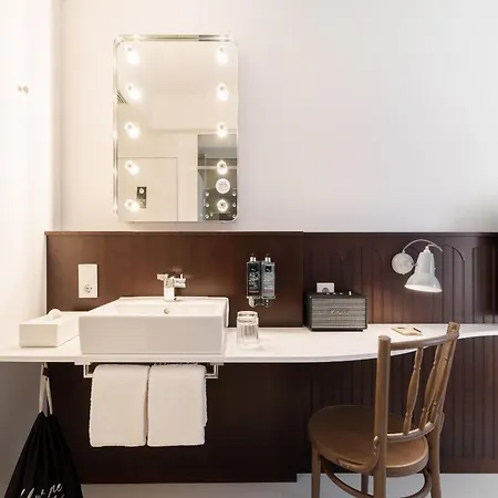 Ruby Hanna By Ihg 4* Stuttgart