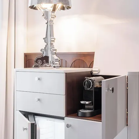 Hotel Ruby Hanna By Ihg 4*