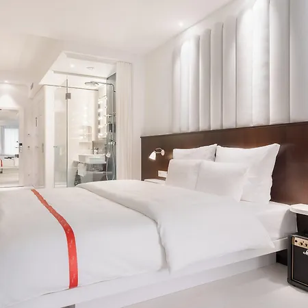 Ruby Hanna By Ihg