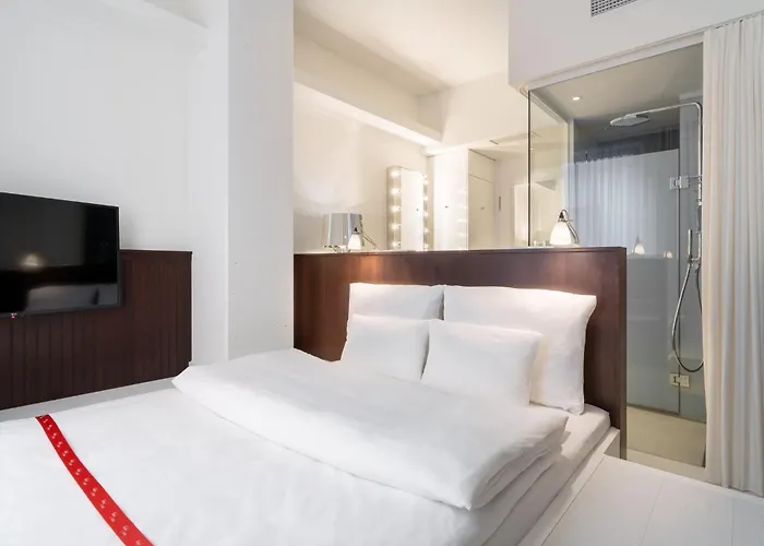 Hotell Ruby Hanna 4*