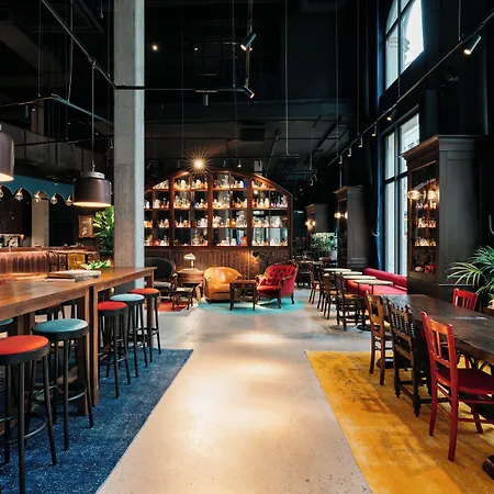 Hotel Ruby Hanna