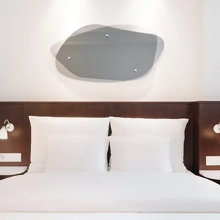 Hotel Ruby Hanna